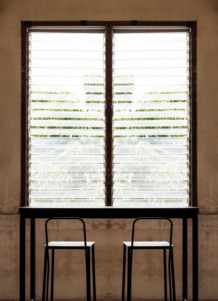 Louvre Window Replacement in Davis